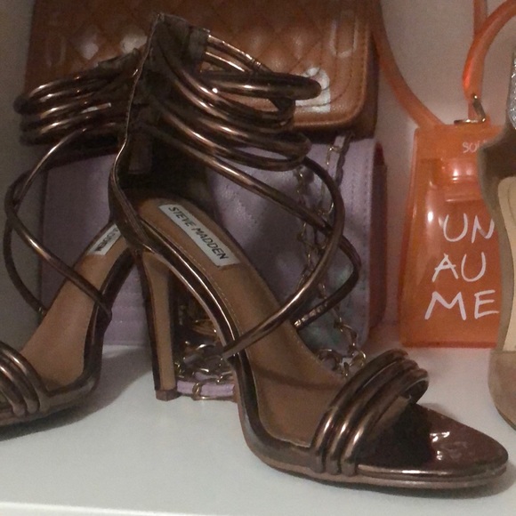 Glossy Brown Heels classy - Picture 2 of 2